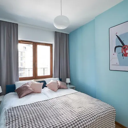 Appartement Modern In Warschau